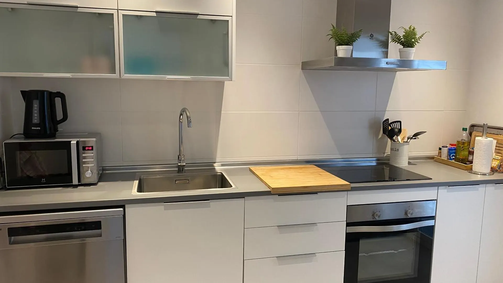 Luxery Apartment With Pool In Estepona-Centre